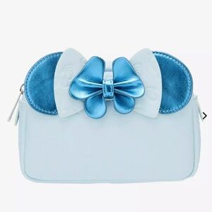 Loungefly Disney Minnie Mouse Blue and White Butterfly Make-up bag